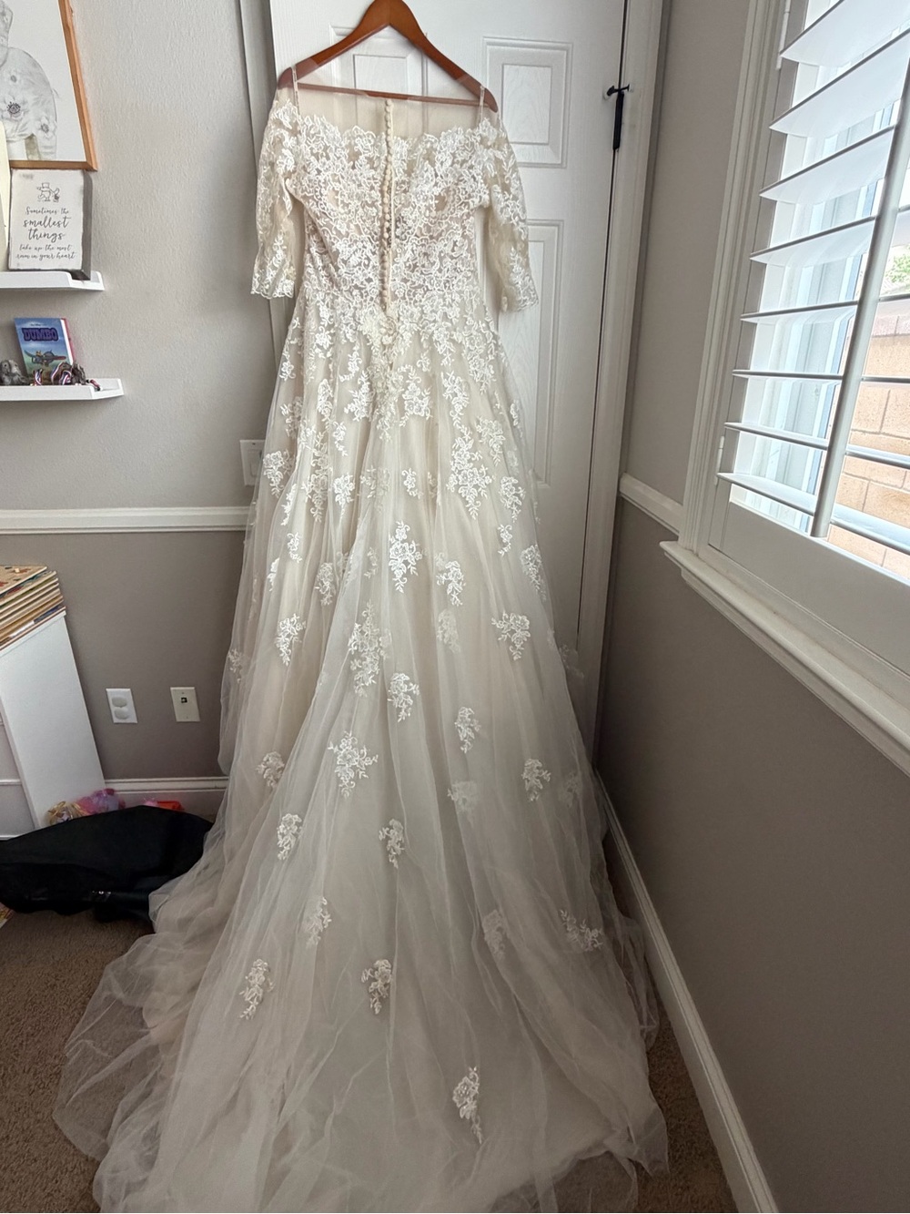 Maggie Sottero Ivory Lace Off-Shoulder Ball Gown - Picture 5 of 9
